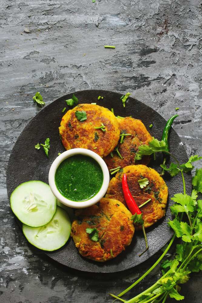 KARELA TIKKI