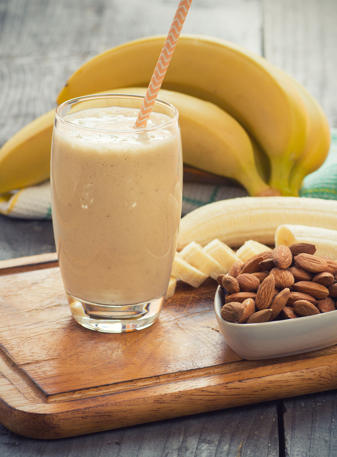 Banana Almond Smoothiee