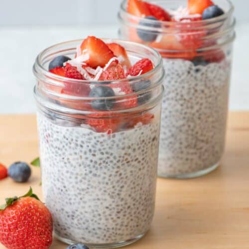Overnight chia seeds pudding