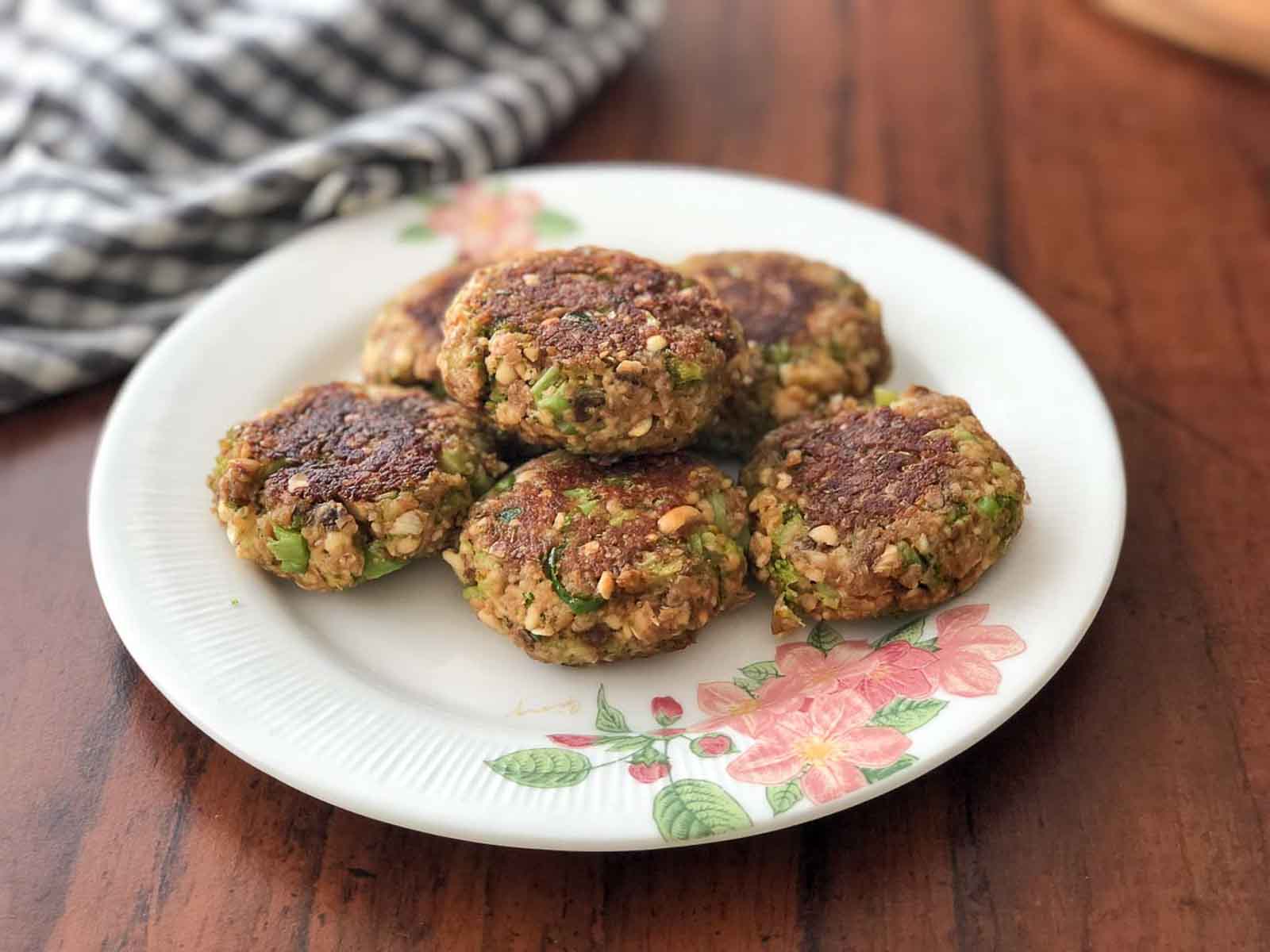 broccoli peanuts oats tikki