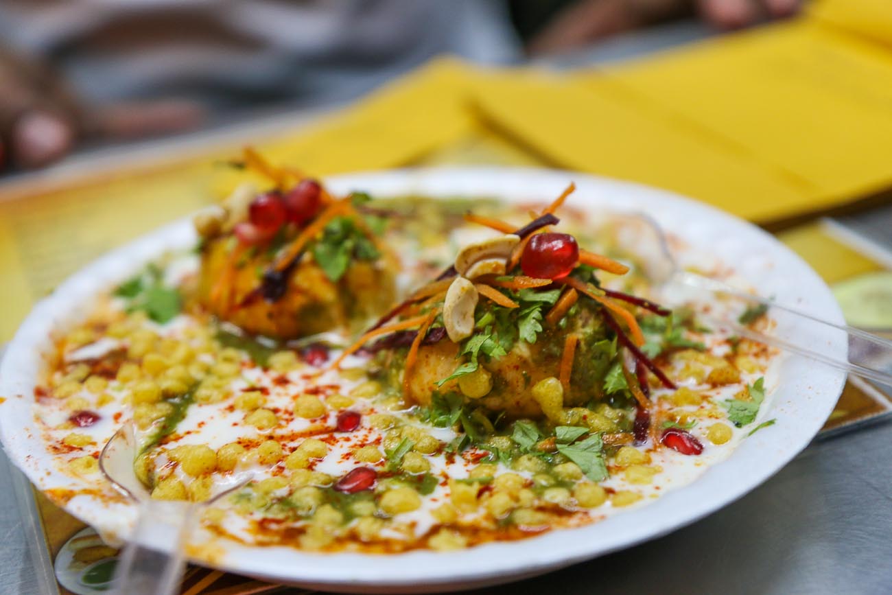 dahi bhalla papdi chaat