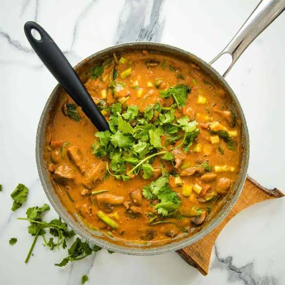 Mushroom curry with coconut milk