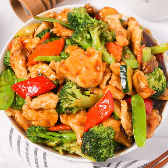Stir fried vegetable ps with chicken