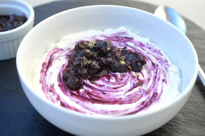 Blueberry yogurt