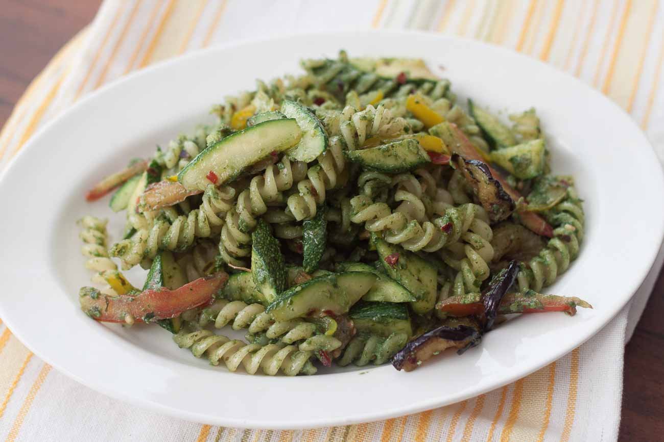 spirulina and mint basil pesto pasta
