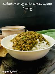 Green moong curry