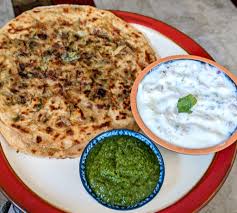 Palak Mooli Paratha