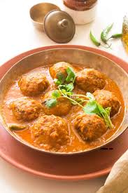 Kanchkolar Kofta Curry